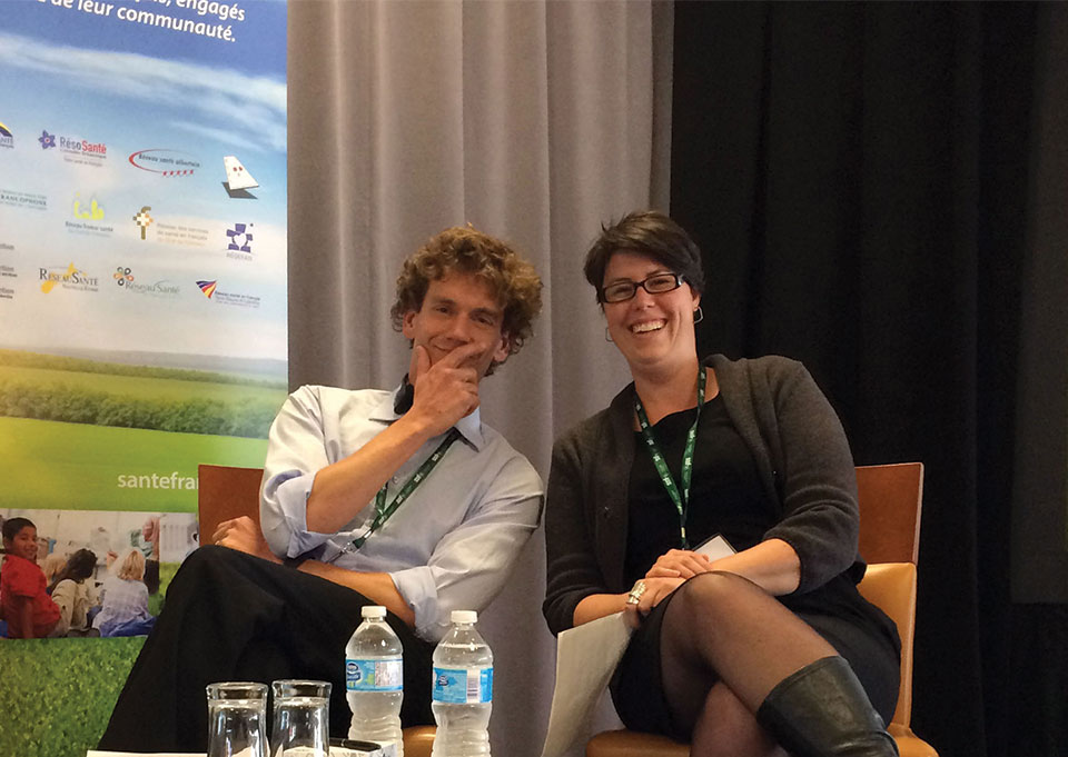 Sjors Reijers of the Mental Health Commission of Canada and Isabelle Morin, Planning Officer, at Société Santé en français’s Connexion 2015 